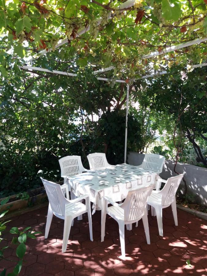 Dvokrevetna Soba S Balkonom I Kuhinjom 1 Apartment Podgora Ngoại thất bức ảnh